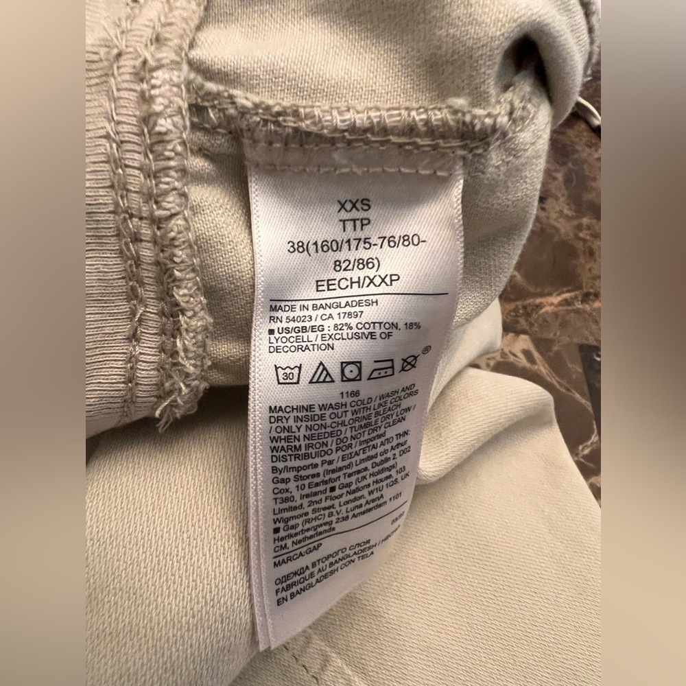 - Gap Joggers size XXS ❤️ New ✨ - Picture 9 of 13